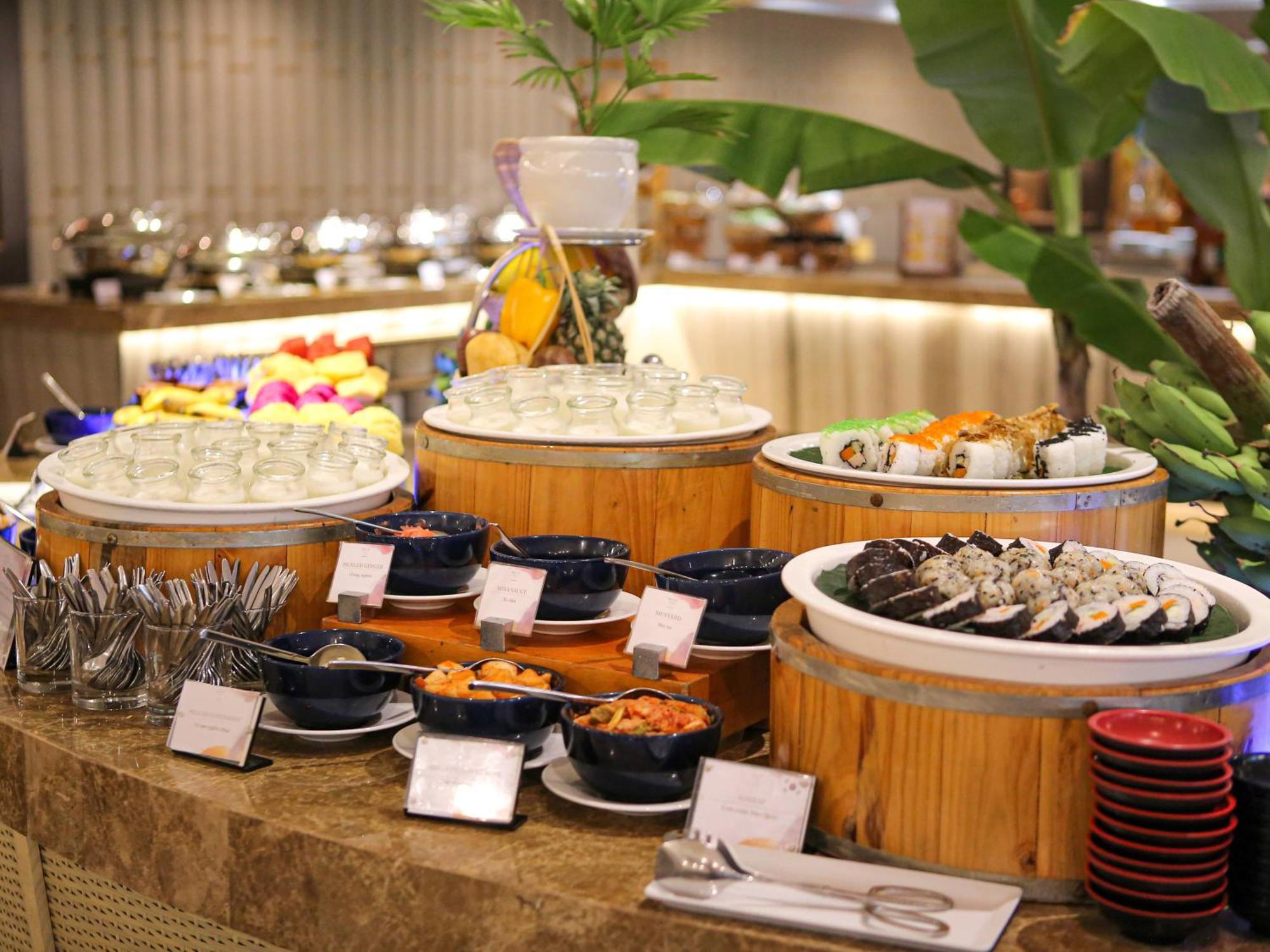 Melia Danang Beach Resort Екстериор снимка