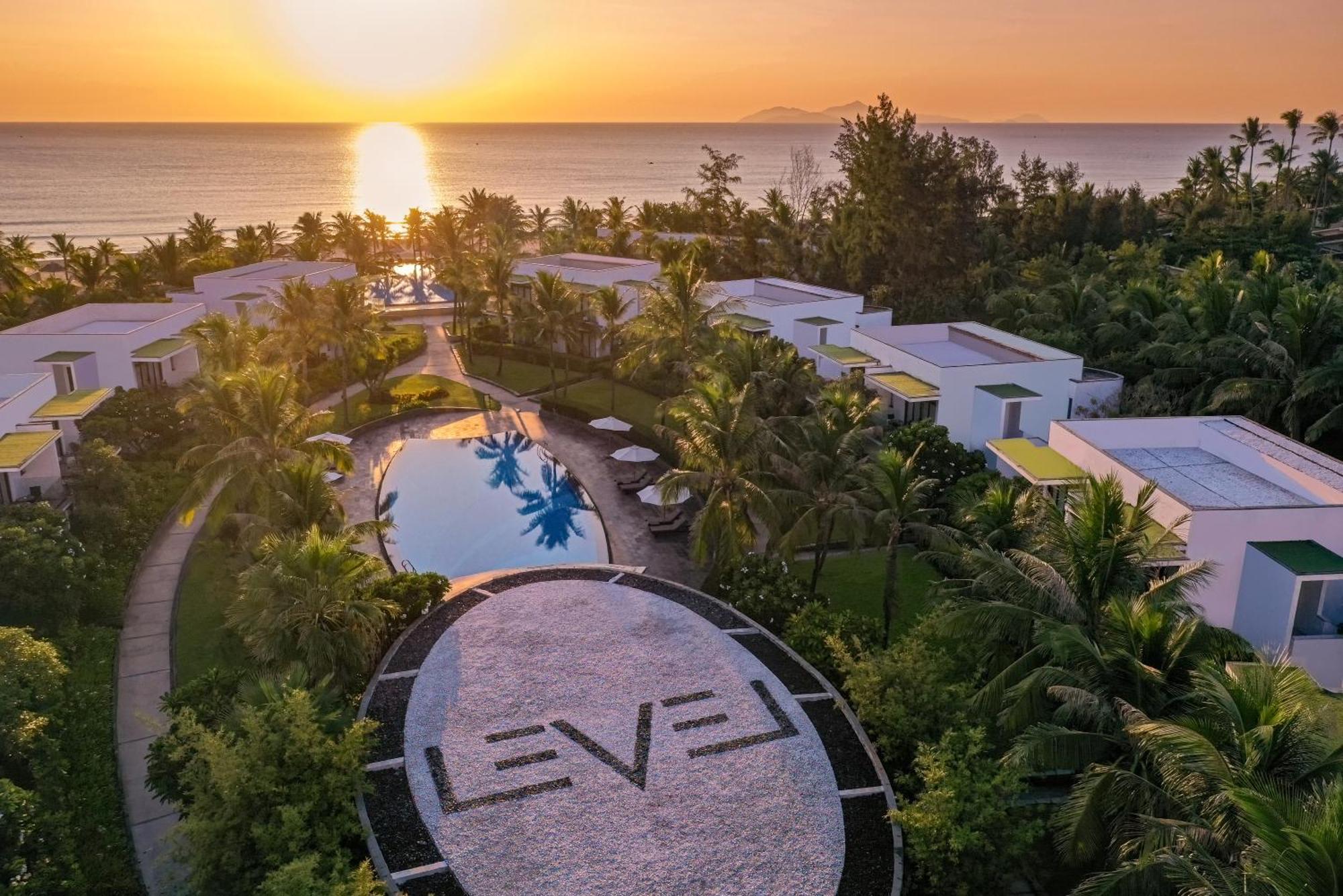 Melia Danang Beach Resort Екстериор снимка