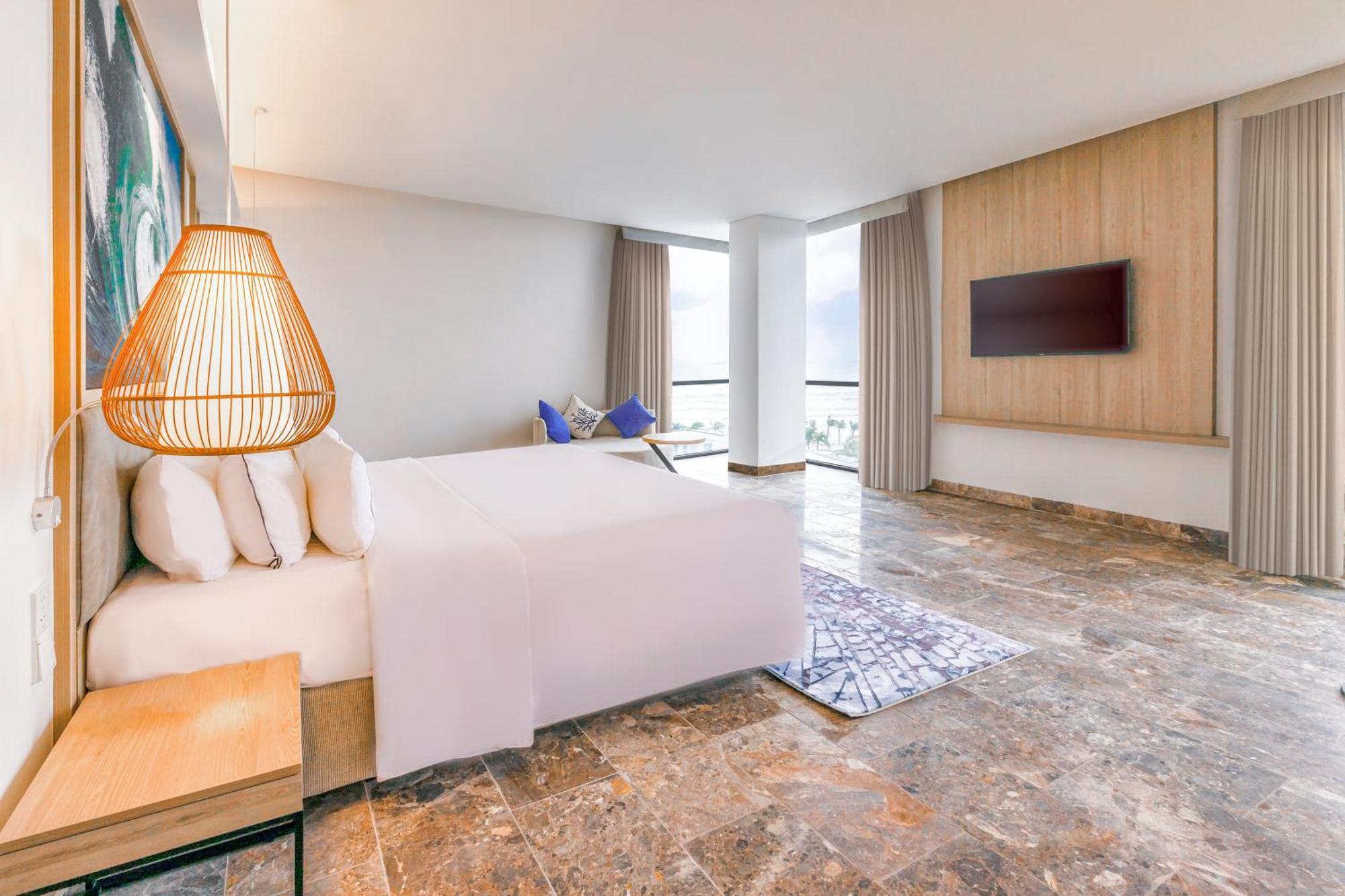 Melia Danang Beach Resort Екстериор снимка