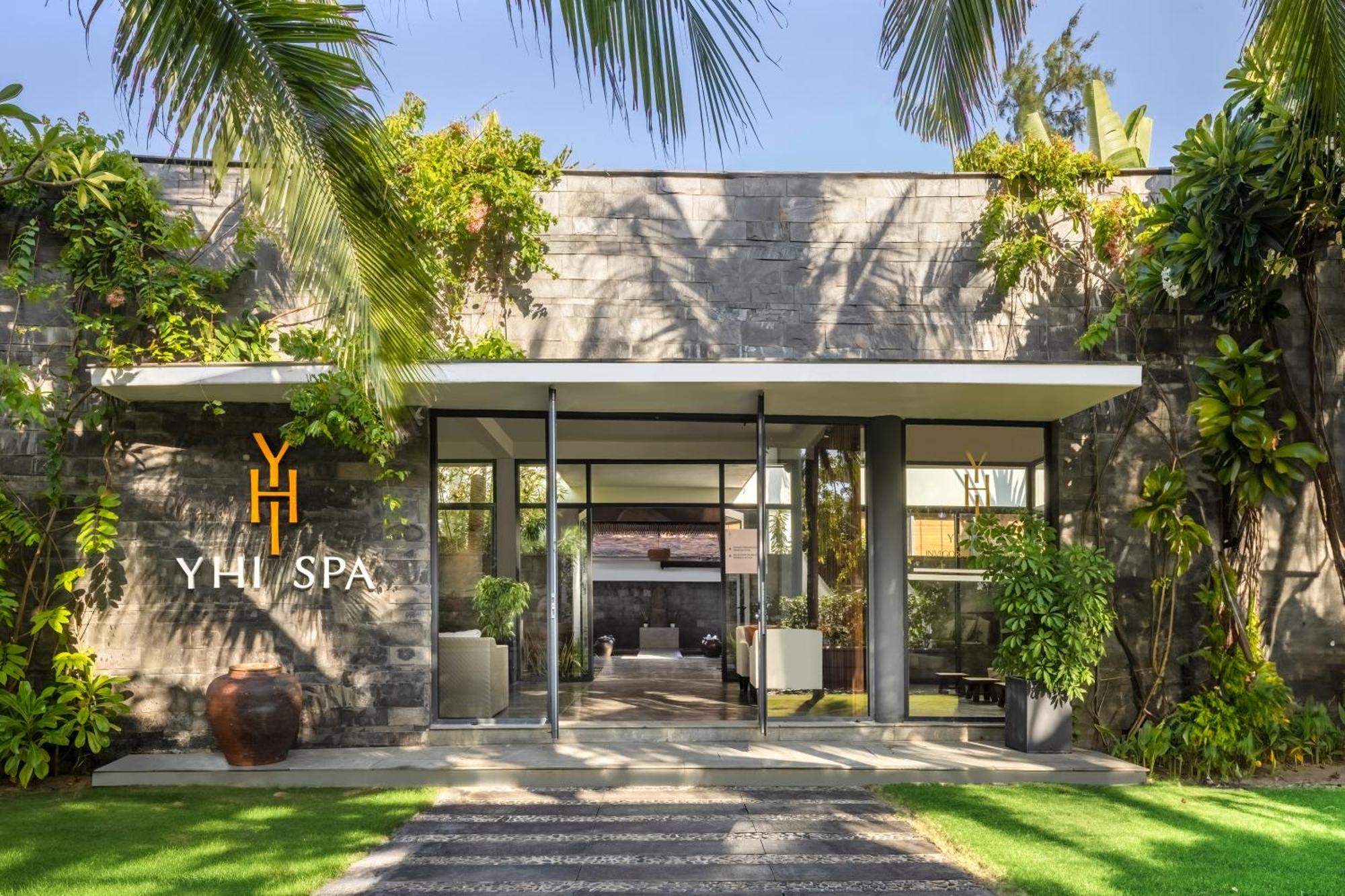 Melia Danang Beach Resort Екстериор снимка