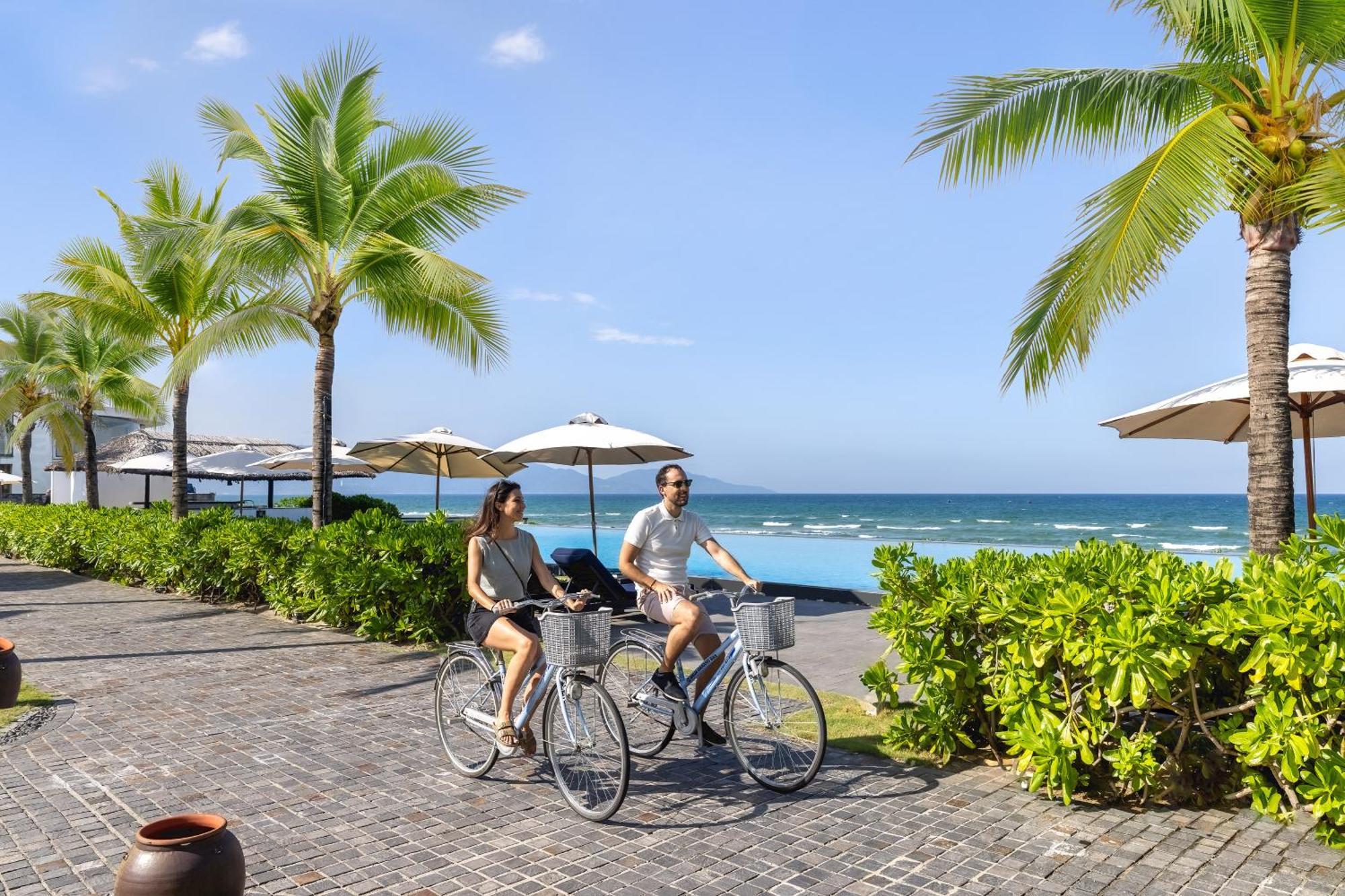 Melia Danang Beach Resort Екстериор снимка